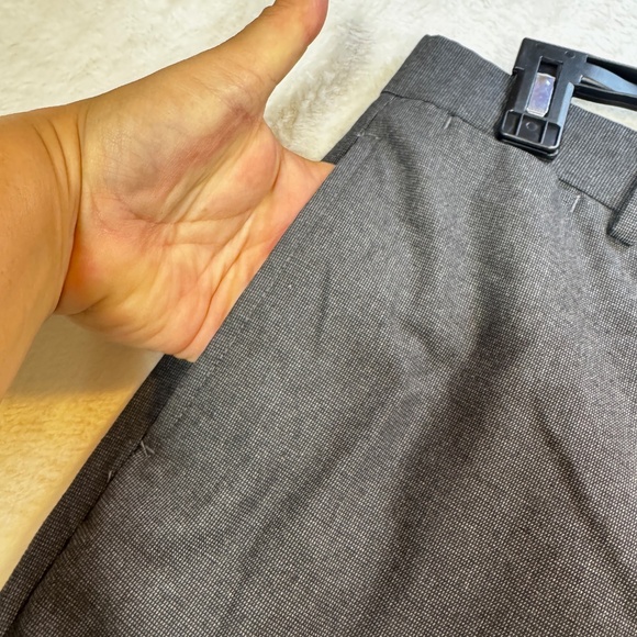 Tommy Hilfiger Dress Pants Mens Size 32x32 Gray Straight Leg Business Pockets - Picture 6 of 8